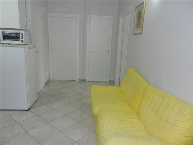 34d74383-36de-4cd3-9ee0-c6f60403978e.jpg