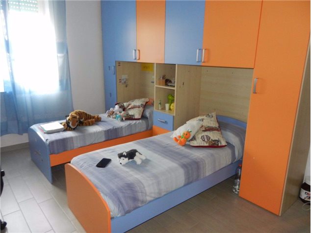 9ffb85d8-26dc-461d-bc58-5e08565268a5.jpg